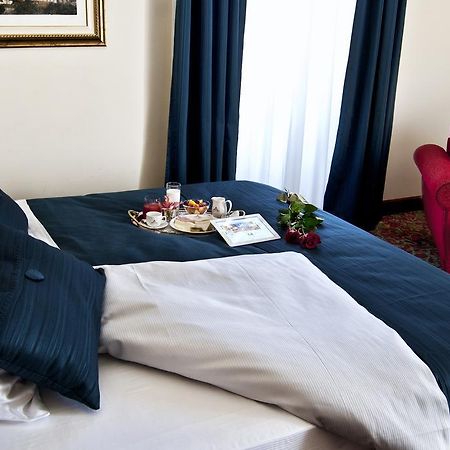 ホテル Beau Site - Antica Residenza ローマ エクステリア 写真